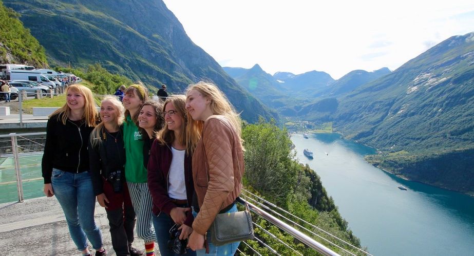 Groepsfoto bij Geirangerfjord 